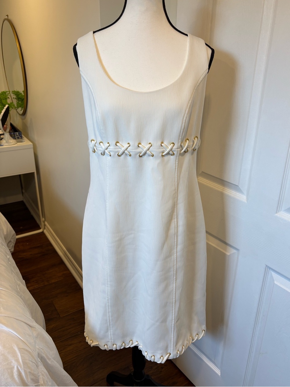 Joseph Ribkoff White Ribbed Grommet Lace Up Dress Size 12